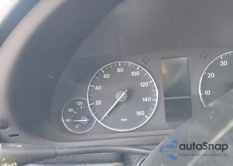 2005 Mercedes-Benz C 320 Luxury 4Matic z USA, uszkodzony, nr VIN WDBRF84J75F664029